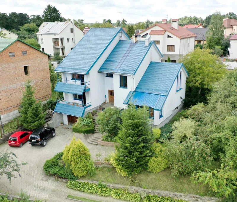 будинок для літніх людей у Львові вигляд зовні
